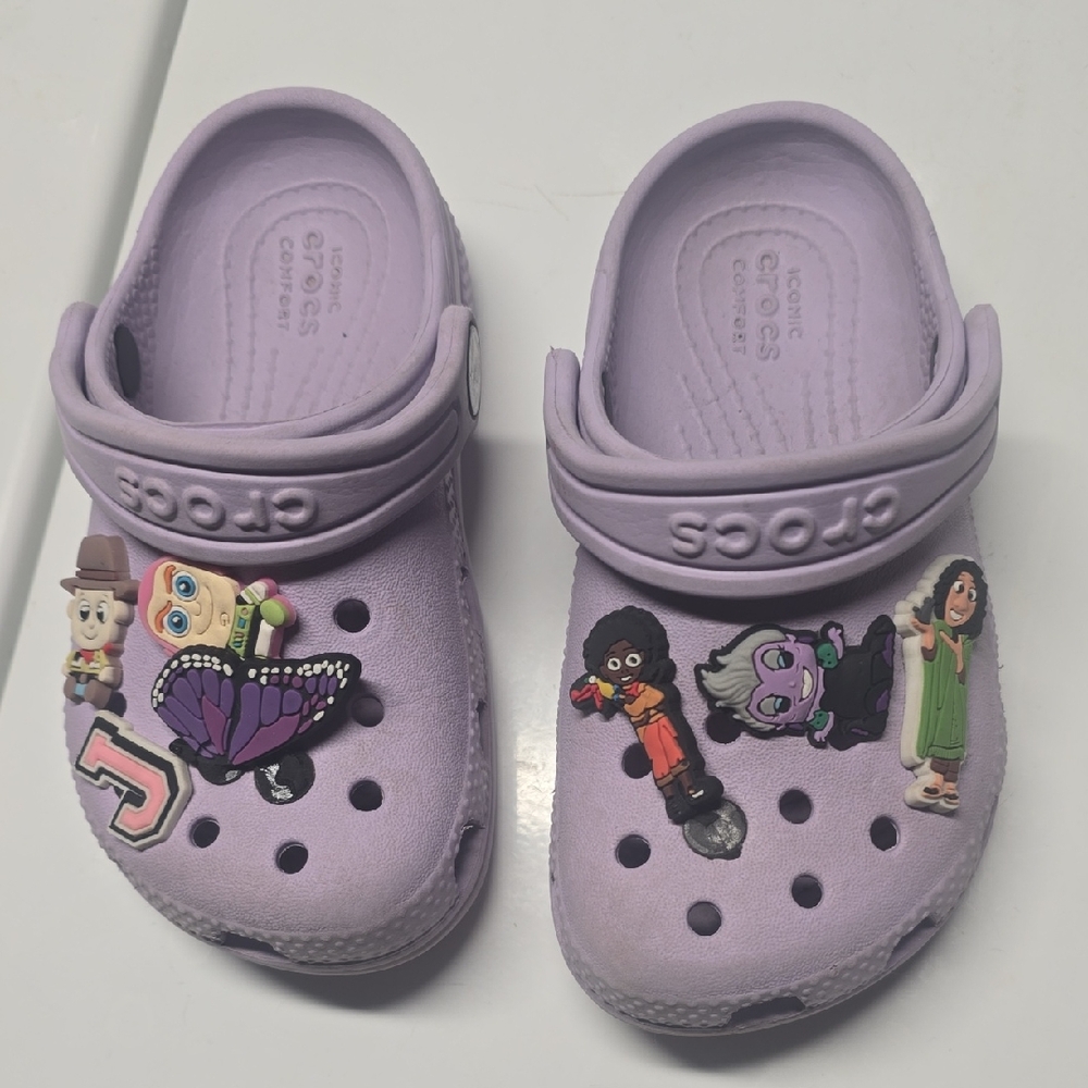 CROCS Kids' Lavender Clogs with Character Charms